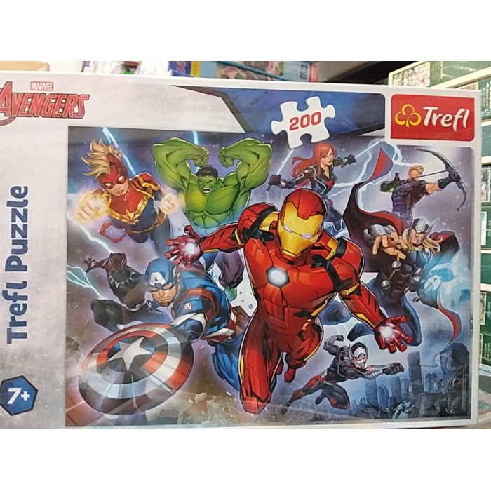 Trefl, "Всі супер-герої", серія Марвел., 200ел., 7+